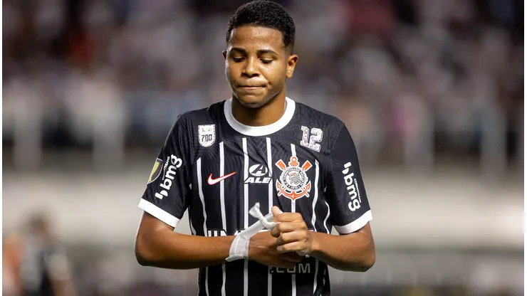 Wesley durante confronto contra o Santos no Campeonato Paulista.