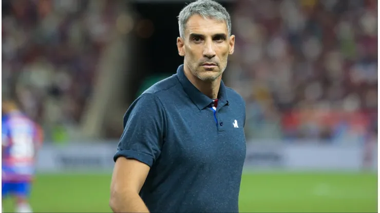 Vojvoda durante confronto contra o Vasco no Campeonato Brasileiro de 2024. Treinador lamenta resultado na Sul-Americana.