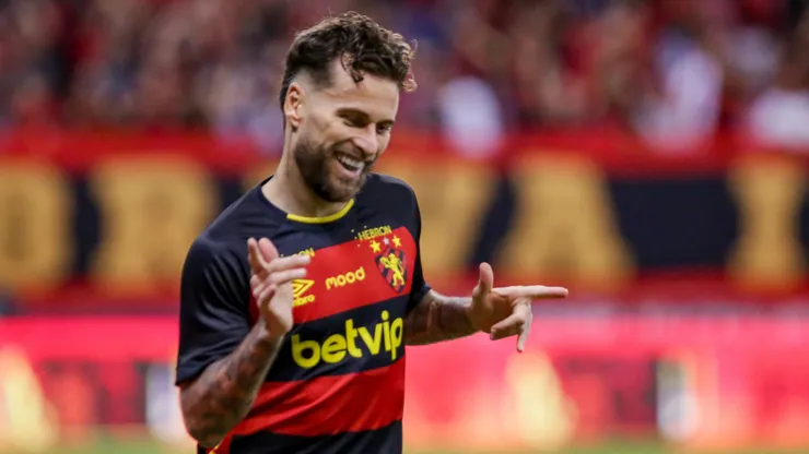 Lucas Lima vem sendo um dos destaques do Sport na temporada - Foto: Rafael Vieira/AGIF