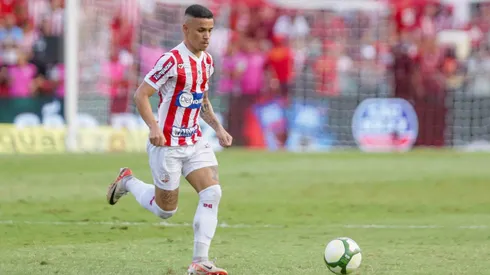 Diego Matos durante decisão do Campeonto Pernambucano 2024 contra o Sport. Lateral projeta confronto contra a Ferroviária.