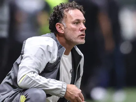 Milito manda a real para o Atlético após classificação na Libertadores