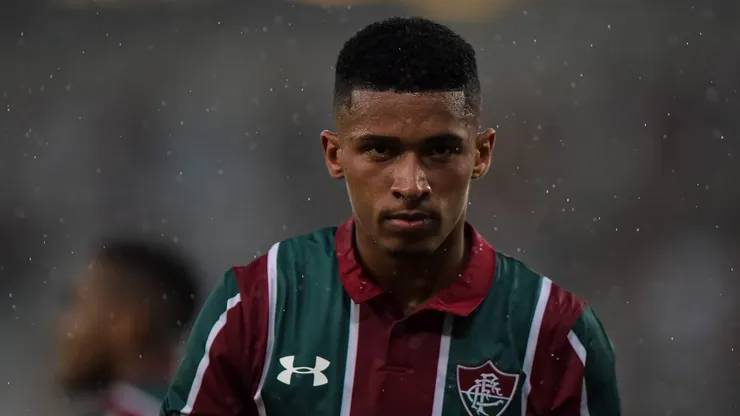 Marcos Paulo pode parar no Flamengo.