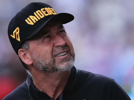 Augusto Melo quer levar o atacante Kennedy para o Corinthians