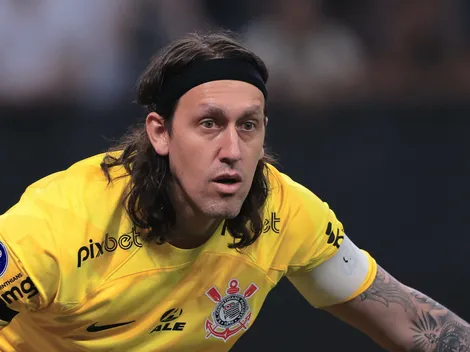 Cássio analisa a possibilidade de trocar o Corinthians pelo Cruzeiro