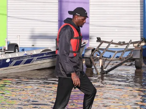 Caíque usa Jet Ski para resgatar vítimas de enchentes em Porto Alegre