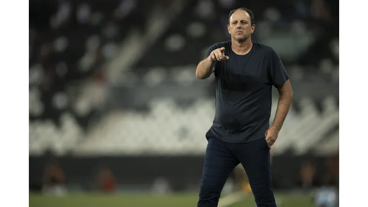Rogerio Ceni tecnico do Bahia durante partida contra o Botafogo no estadio Engenhao pelo campeonato Brasileiro A 2024. Jorge Rodrigues/AGIF