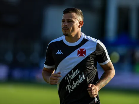 Hugo Moura, ex-Athletico-PR, é expulso pelo Vasco e protagoniza momento 'curioso' 