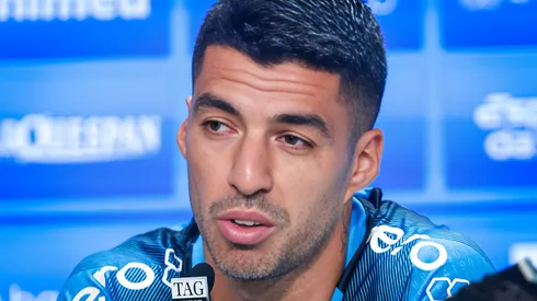 Luis Suárez jogador do Grêmio durante coletiva após partida contra o Vasco no estádio Arena do Grêmio pelo campeonato Brasileiro A 2023. Centroavante está brilhando na MLS. Foto: Maxi Franzoi/AGIF