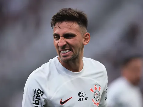 Situação de Gustavo Silva 'ferve' no Corinthians