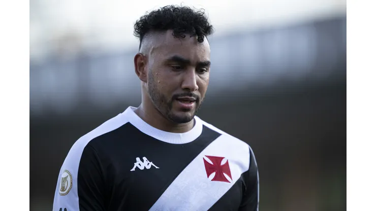 Payet durante confronto contra o Criciúma no Brasileirão de 2024.