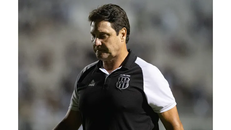 João Brigatti, técnico da Ponte Preta. Foto: Fabio Moreira Pinto/AGIF
