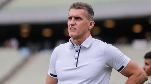 Vagner Mancini soltou o verbo em coletiva – Foto: Lucas Emanuel/AGIF