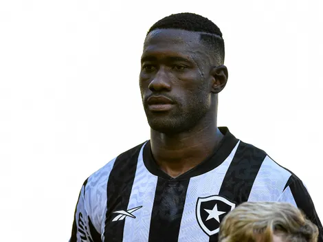 Bastos do Botafogo, aponta fator crucial para adaptação ao futebol brasileiro