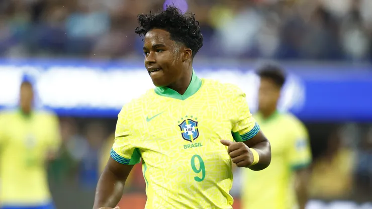 Dorival quer mudança e pode colocar Endrick de titular contra a Colômbia (Photo by Ronald Martinez/Getty Images)