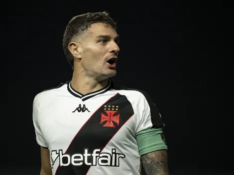 Vegetti surpreende torcida do Vasco e revela papo com Coutinho