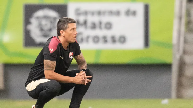 Thiago Carpini só poderá contar com o jogador em 2025 - Foto: Gil Gomes/AGIF