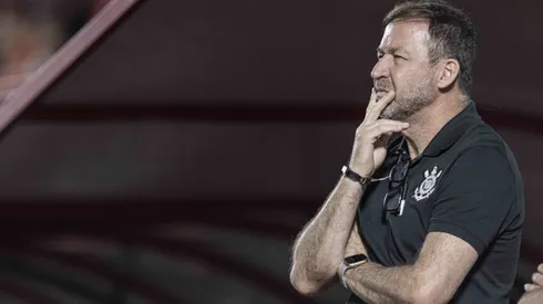 Augusto Melo presidente do Corinthians durante partida contra o Atlético-GO no estádio Antônio Accioly pelo campeonato Brasileiro A 2024. Foto: Heber Gomes/AGIF