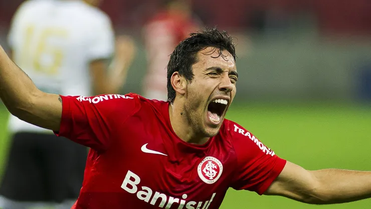 Alan Ruschel, ex-Internacional comemora seu gol durante partida contra o Ceara pela Copa do Brasil 2014 no estadio Beira Rio.