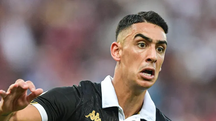 Puma Rodríguez está fora do clássico.