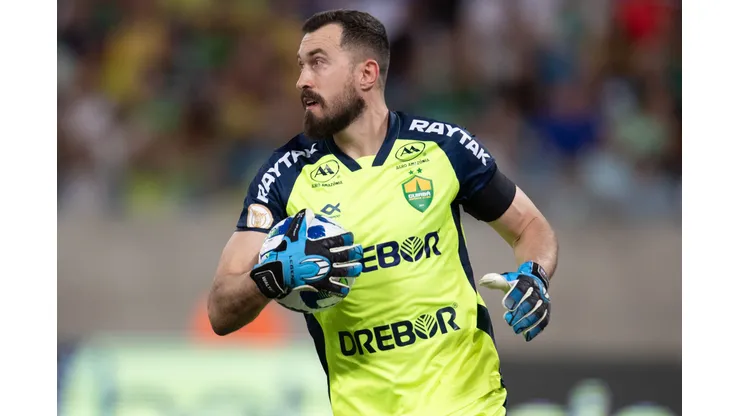 Walter durante confronto contra o Palmeiras no Brasileirão de 2023.