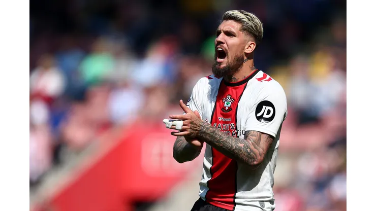 Lyanco durante confronto contra o Fulham na Premier League 2023.