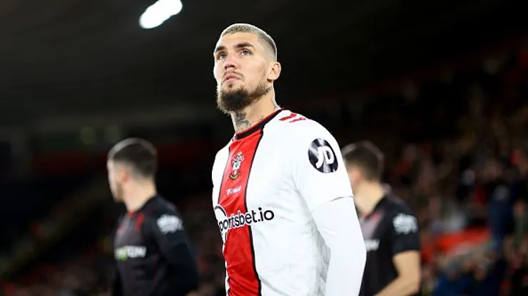 Lyanco, alvo do Botafogo, atuando no Southampton