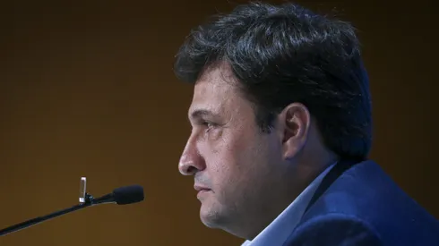 Alberto Guerra, presidente do Grêmio em coletiva
