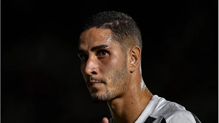 Praxedes jogador do Vasco durante partida contra o Vitoria no estadio Sao Januario pelo campeonato Brasileiro A 2024.