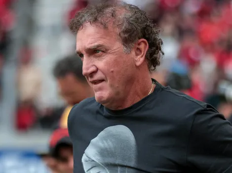 Cuca toma decisão importante após críticas de presidente do Athletico