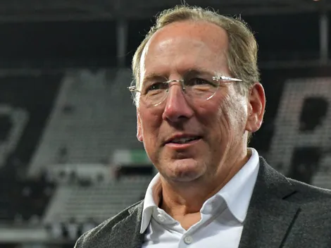 John Textor tenta reforçar Botafogo com atacante do Lyon