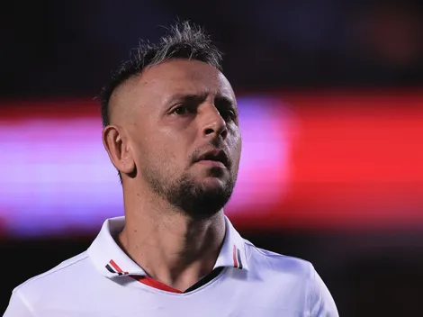 Rafinha pode deixar o São Paulo para jogar no Coritiba