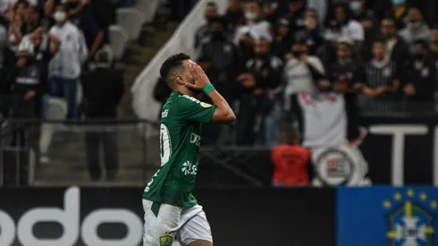 Jogador do Cuiabá lamenta gol perdido na Arena Corinthians (ZUMA Press, Inc. / Alamy Stock Photo)