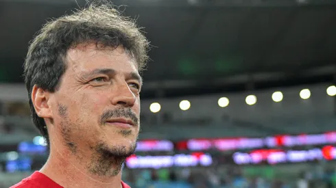 Fernando Diniz tecnico do Fluminense durante partida contra o Bragantino no estadio Maracana pelo campeonato Brasileiro A 2024. Treinador é sondado pelo Furacão.