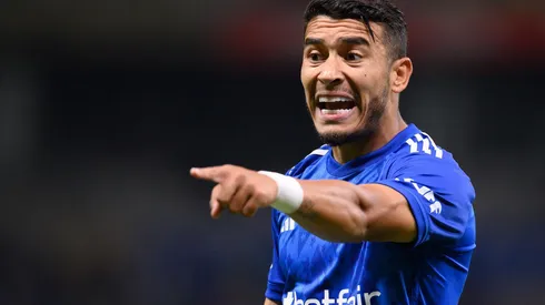 Jogador Willian do Cruzeiro em ação (DiaEsportivo / Alamy Stock Photo)