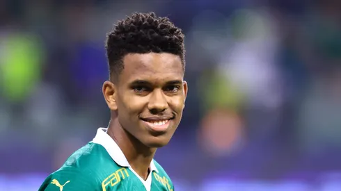 Estevao jogador do Palmeiras durante partida contra o Juventude no estadio Arena Allianz Parque pelo campeonato Brasileiro A 2024. Joia é pedida na Canarinho.