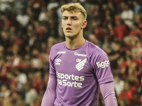 Léo Linck é reavaliado no Athletico e não preocupa