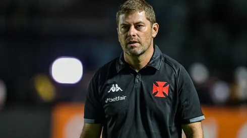 Rafael Paiva durante confronto contra o Vitória no Campeonato Brasileiro de 2024.