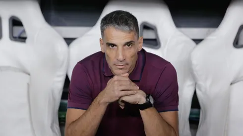 Vojvoda tem problemas para escalar a equipe – Foto: Lucas Emanuel/AGIF