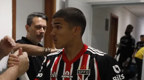 William Gomes está chamando a atenção. Foto: Rubens Chiri/Saopaulofc.net
