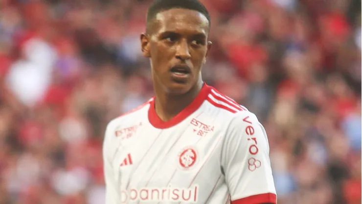 Robert Renna, jogador do Internacional.