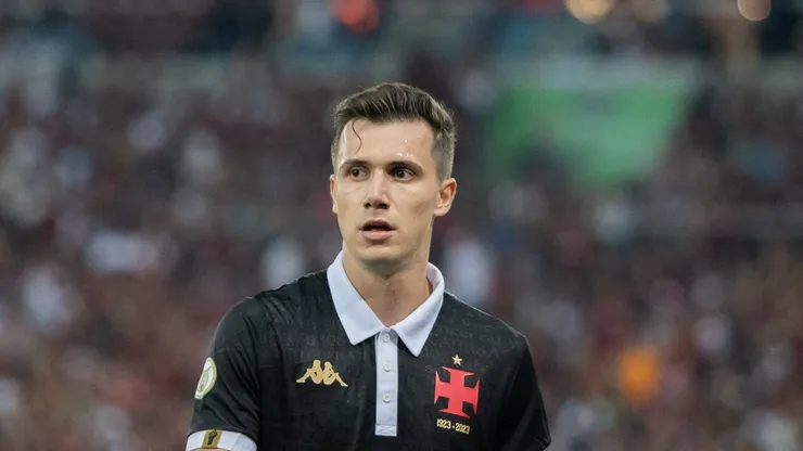 Vasco tem dívida por Piton.