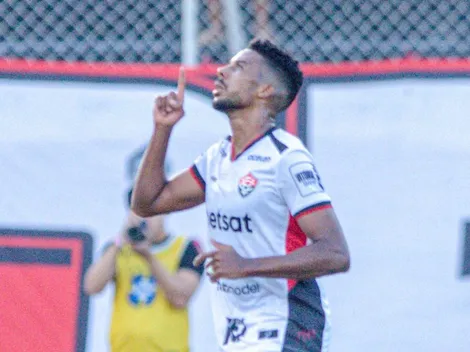 Carpini altera esquema do Vitória e Willian Oliveira aprova