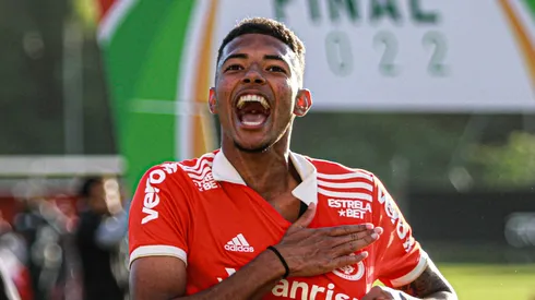 Matheus Dias ficará no Internacional. Foto: Jota Finkler/SC Internacional