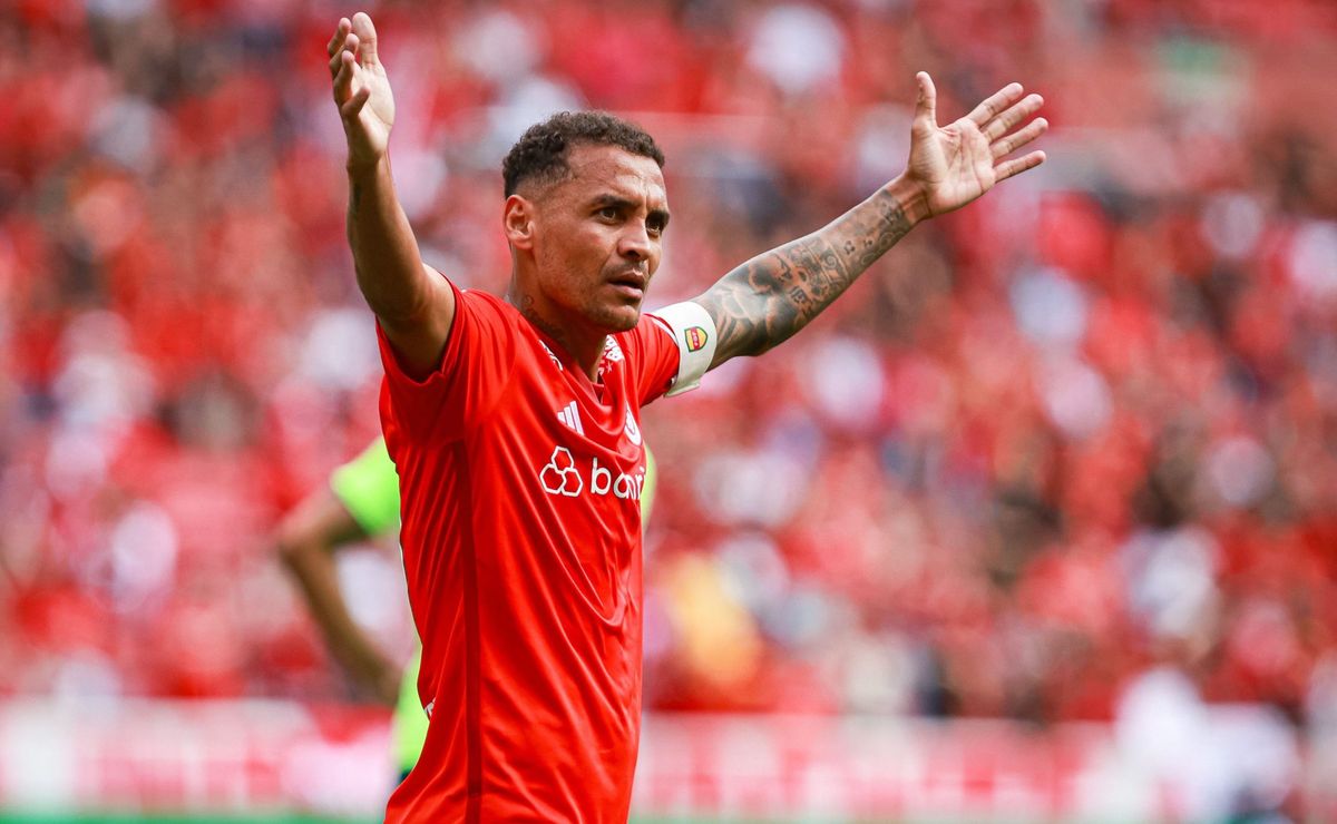Alan Patrick pode ser titular na partida entre Internacional x Corinthians