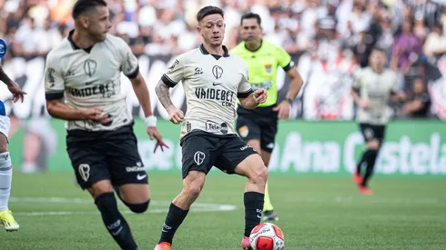 Corinthians em campo dentro de casa (ZUMA Press, Inc. / Alamy Stock Photo)