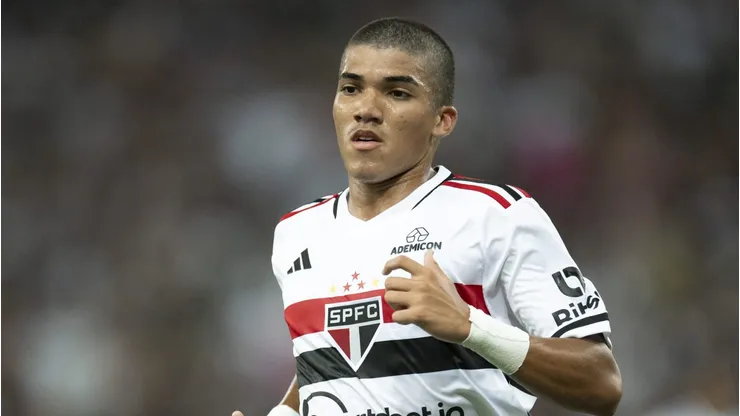 William Gomes atuando no São Paulo