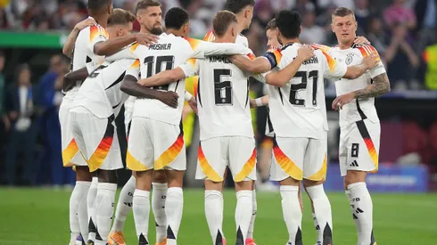 Jogadores da Alemanha antes da partida de futebol da Eurocopa entre Alemanha e Escócia na Allianz Arena (LaPresse / Alamy Stock Photo)