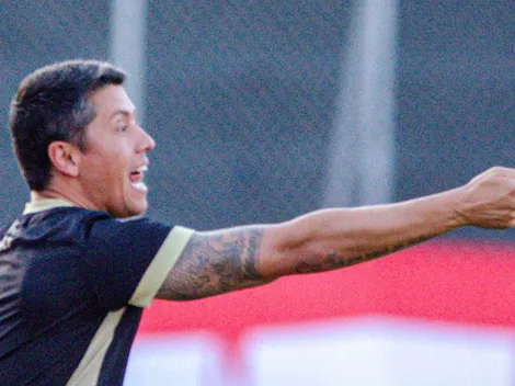 Carpini vence com o Vitória pela primeira vez e revela: “Feliz e aliviado”