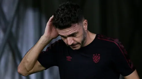 Mariano Soso tecnico do Sport durante partida contra o Fortaleza no estadio Arena Pernambuco pelo campeonato Copa Do Nordeste 2024. Rafael Vieira/AGIF