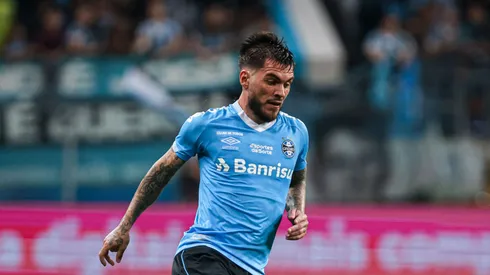 Nathan, jogador do Grêmio.